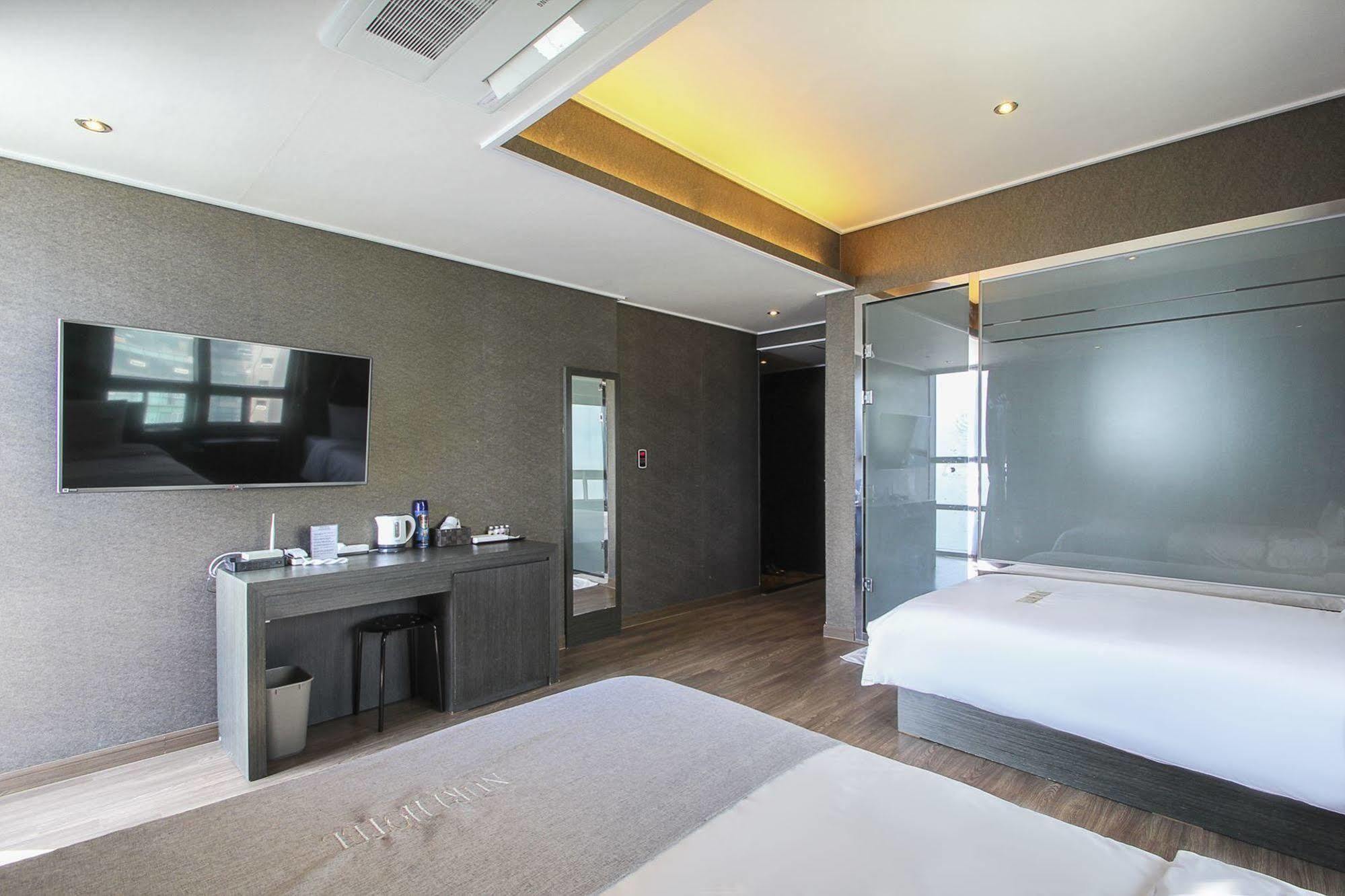 Nuri Hotel Busan Exterior photo